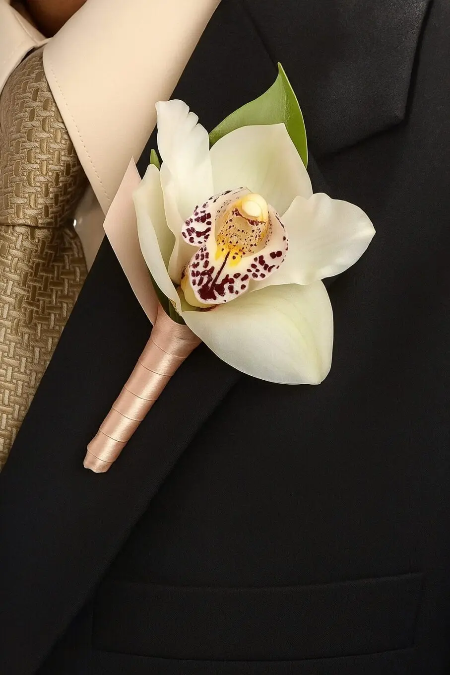 boutonniere prime l boutonniere prime l prime l boutonniere