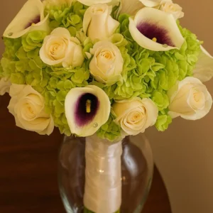 Bridal Bouquet Simple Elegance