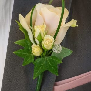 Boutonniere Majestic