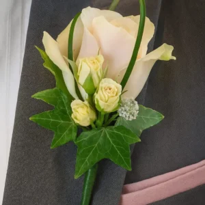 Boutonniere Majestic