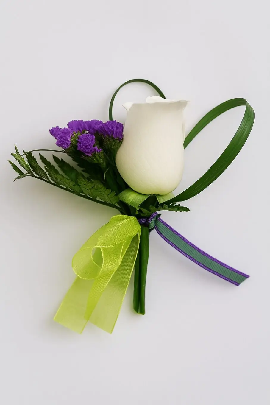 boutonniere tolouse boutonniere tolouse 20250707 1800 floral elegance remix 01jzkhrzk0ekgsztkrmd17e89v