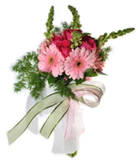 bridesmaid bouquet chic bridesmaid chic