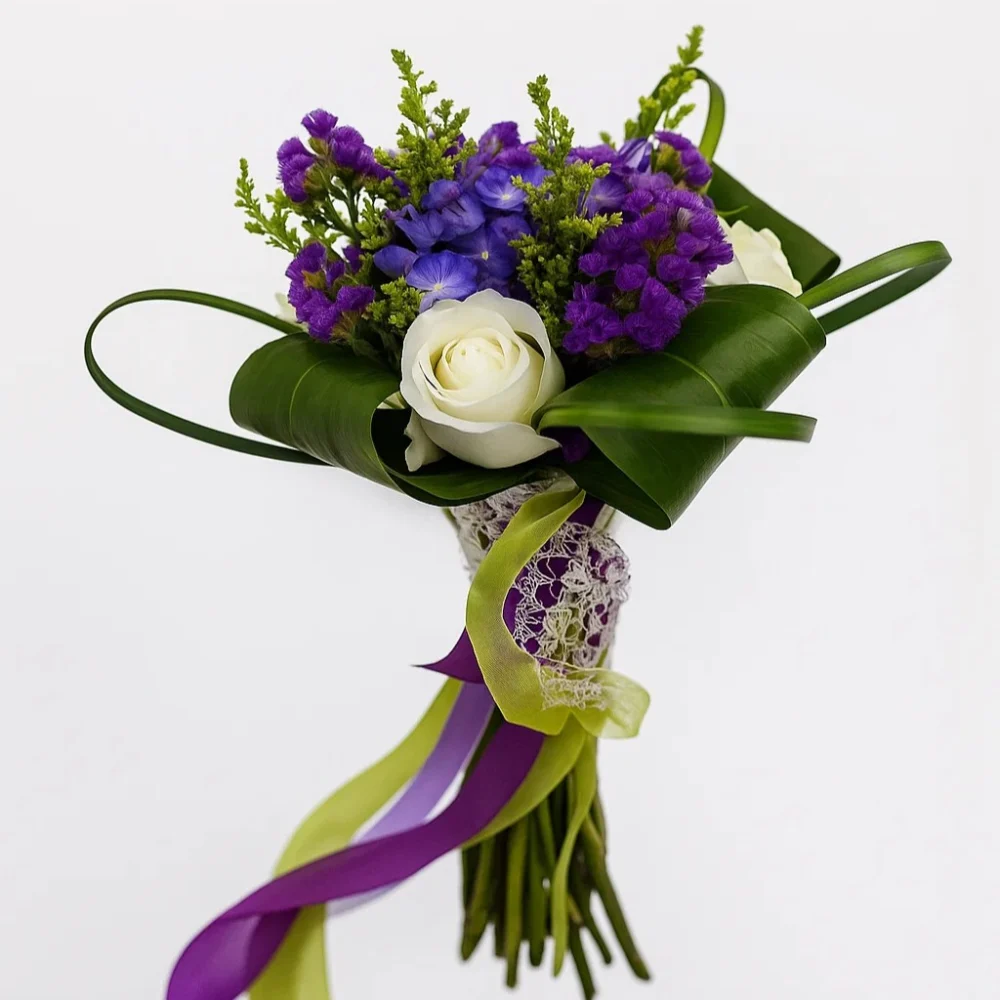 bridesmaid bouquet tolouse assets task 01jznahnqpfdza9kj9cf2rzsa0 1751988732 img 1