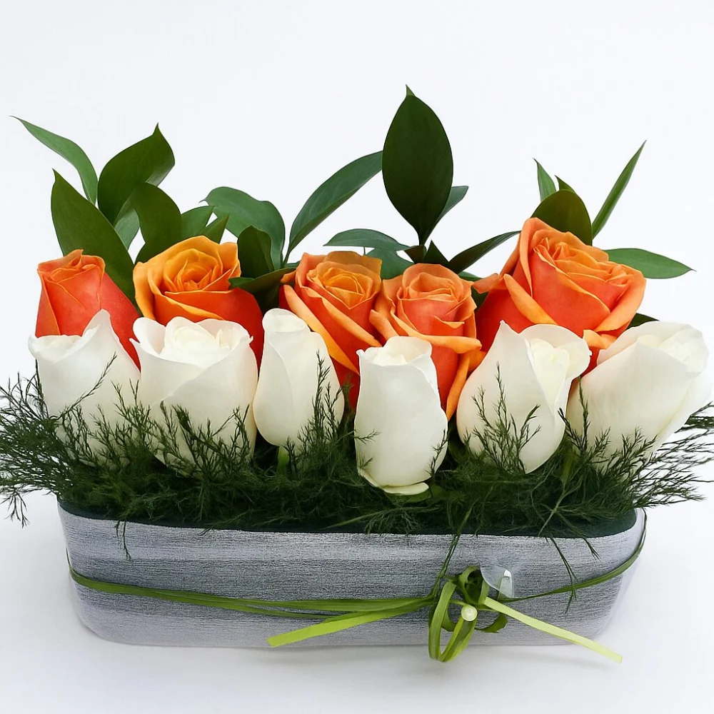 wedding centerpiece mango wedding centerpiece mango 20250708 1050 elegant floral arrangement remix 01jznbksd7e7t8kz520yhaaymj