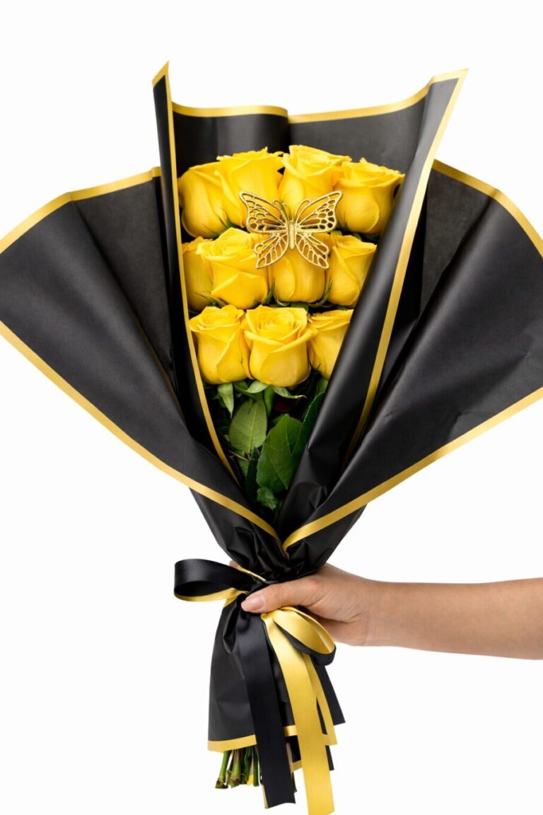 Dozen Yellow Roses (16 Inches Length) - Amazon Flowers - Proms & Weddings
